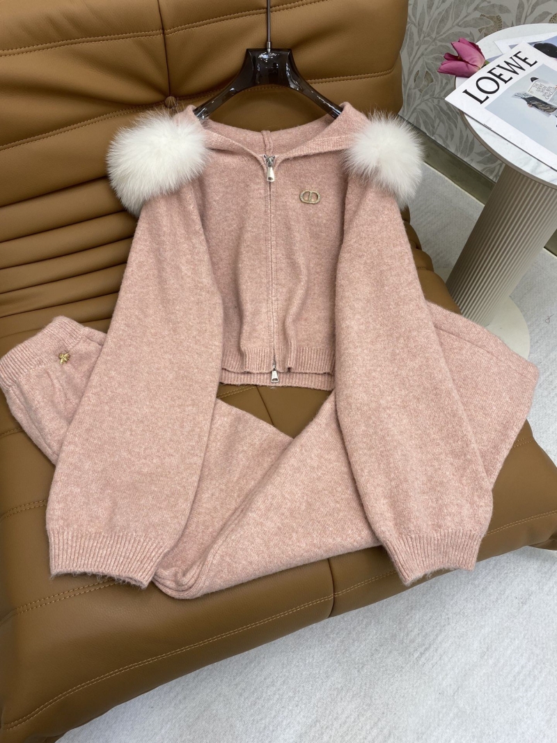 chr1st1an D10r suits